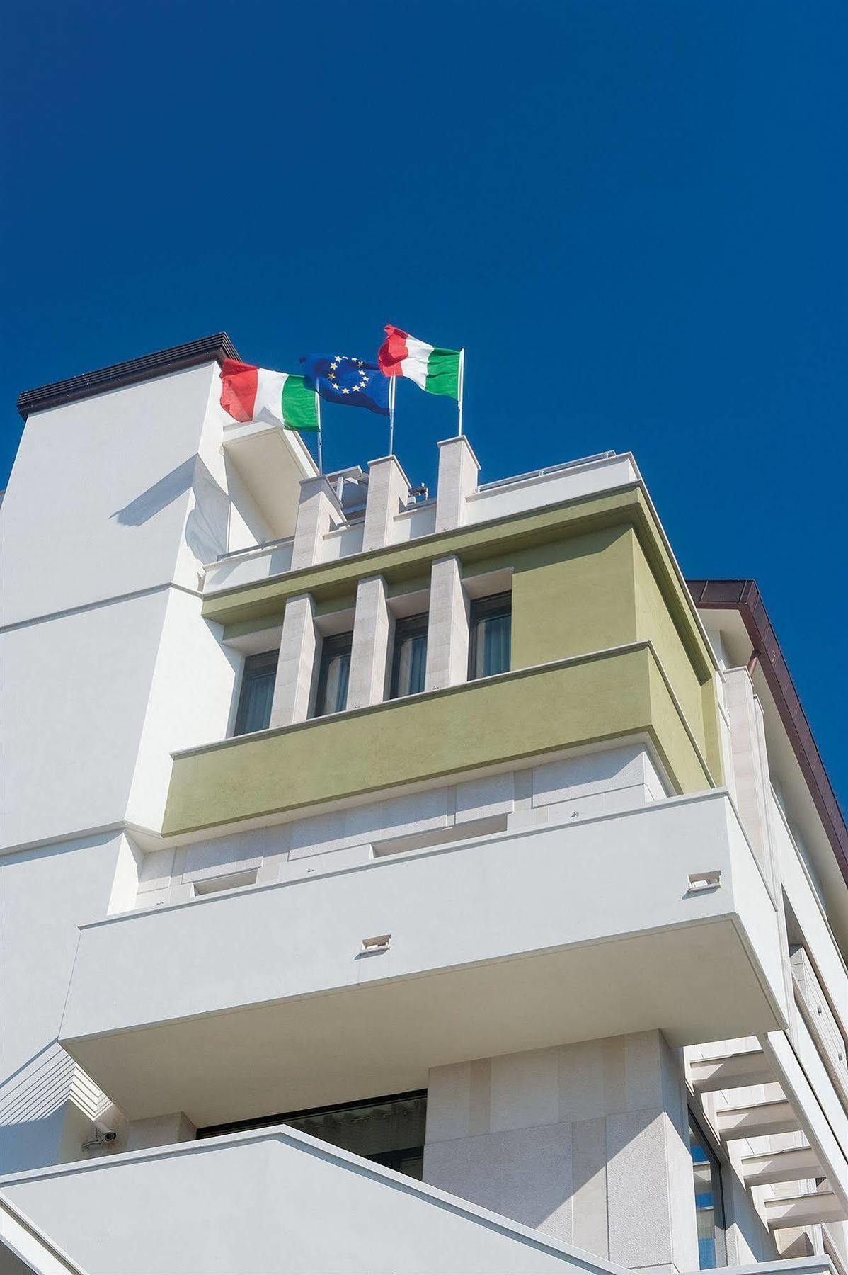 Hotel Vittoria San Giovanni Rotondo Exterior foto